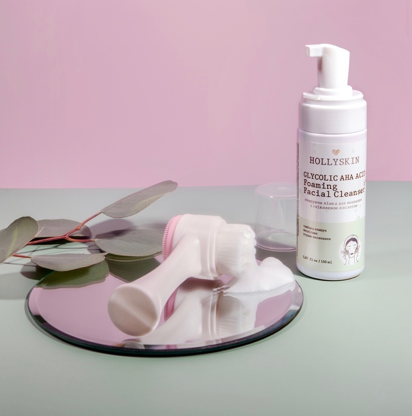 Glycolic AHA Acid Foaming Facial Cleanser HOLLYSKIN — изображение 2