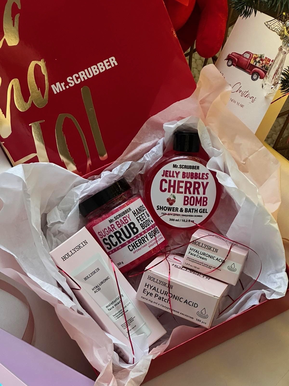 MR.SCRUBBER & HOLLYSKIN Collaboration Gift Box