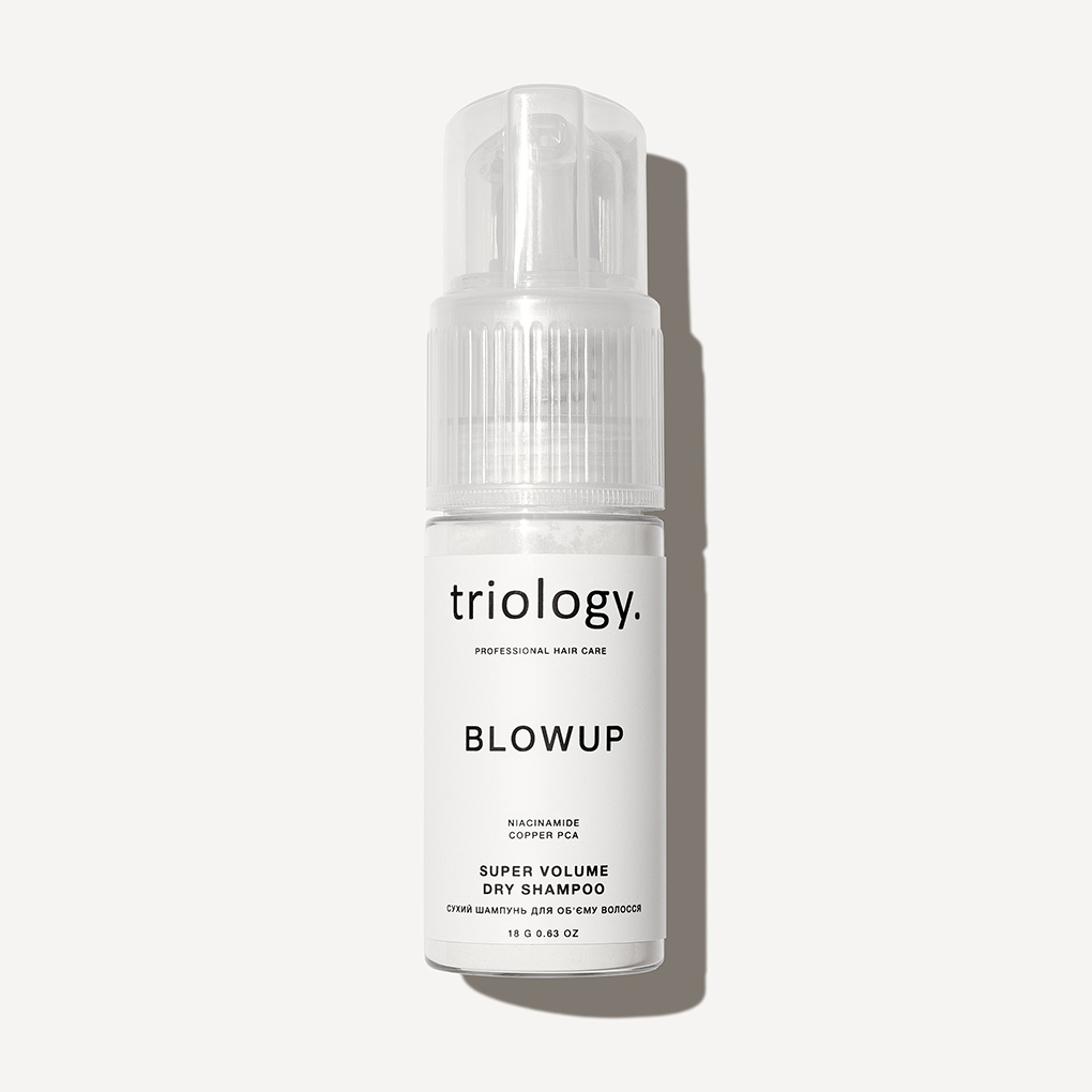 TRIOLOGY Dry hair shampoo BLOWUP