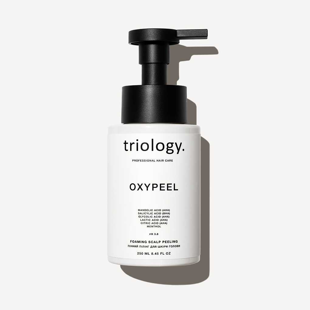 TRIOLOGY Foaming scalp peeling Oxypeel